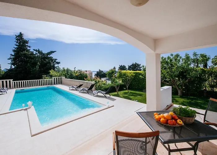 ヴィラ Kata ザダル