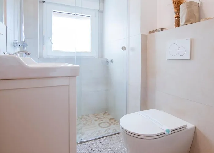 Kata ヴィラ ザダル